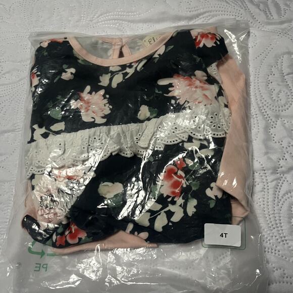 NWT Eliza Cate Winter Floral Playset Size 4T - Picture 7 of 8